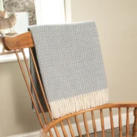 Blue Wool Blanket Hoop Pattern