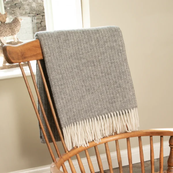 Grey Wool Blanket Cable Pattern