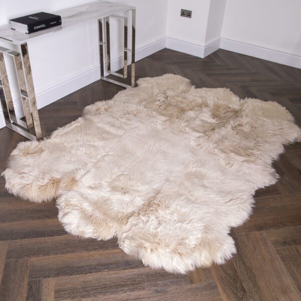 6-Pelt Beige Sheepskin Rug