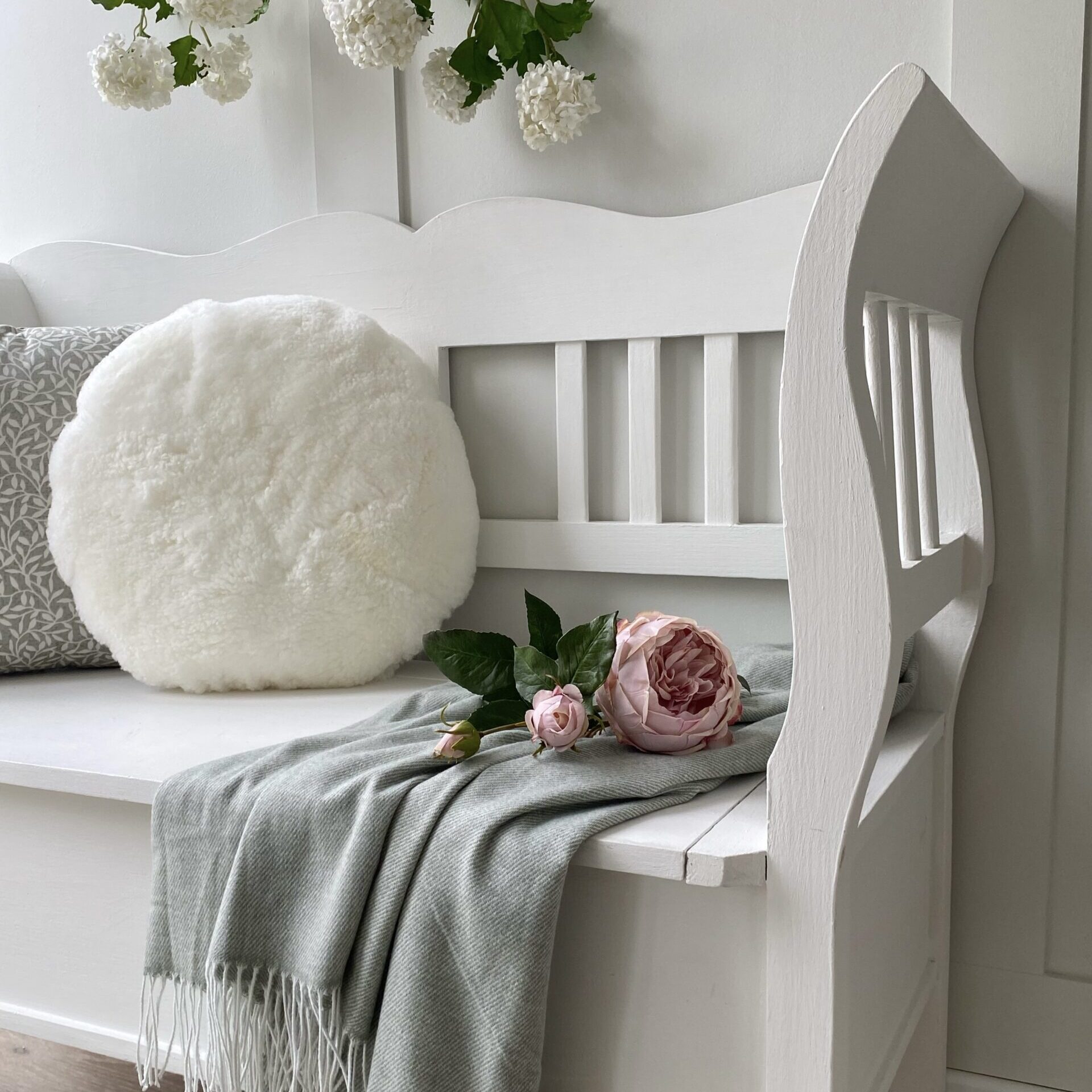 White Sheepskin Round Cushion